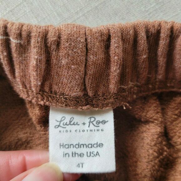 Lulu & Roo Brown Desert Print Shorts - Picture 3 of 4